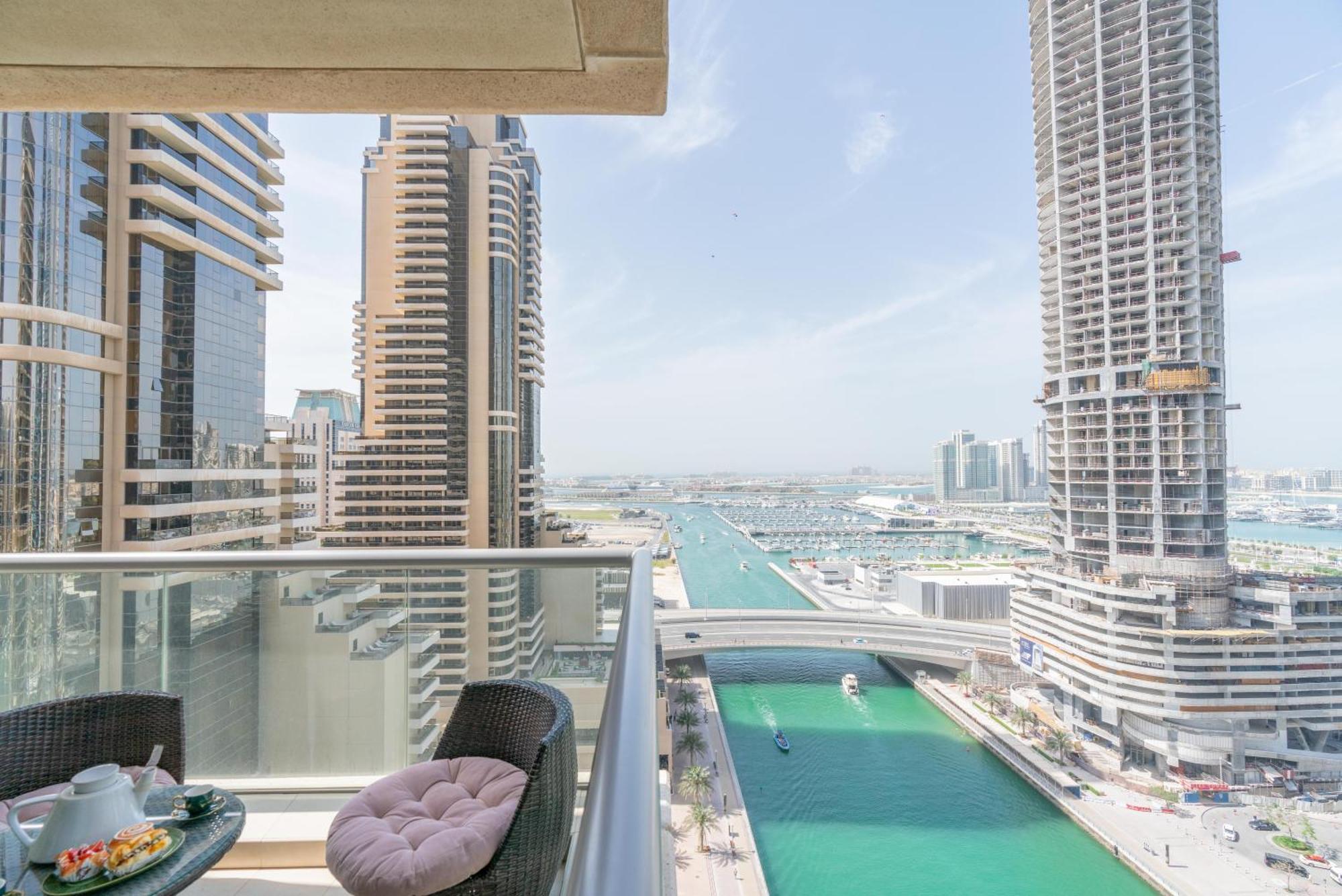 Vacay Lettings -2 Bed Iris Blue Dubai Marina Apartment Bagian luar foto