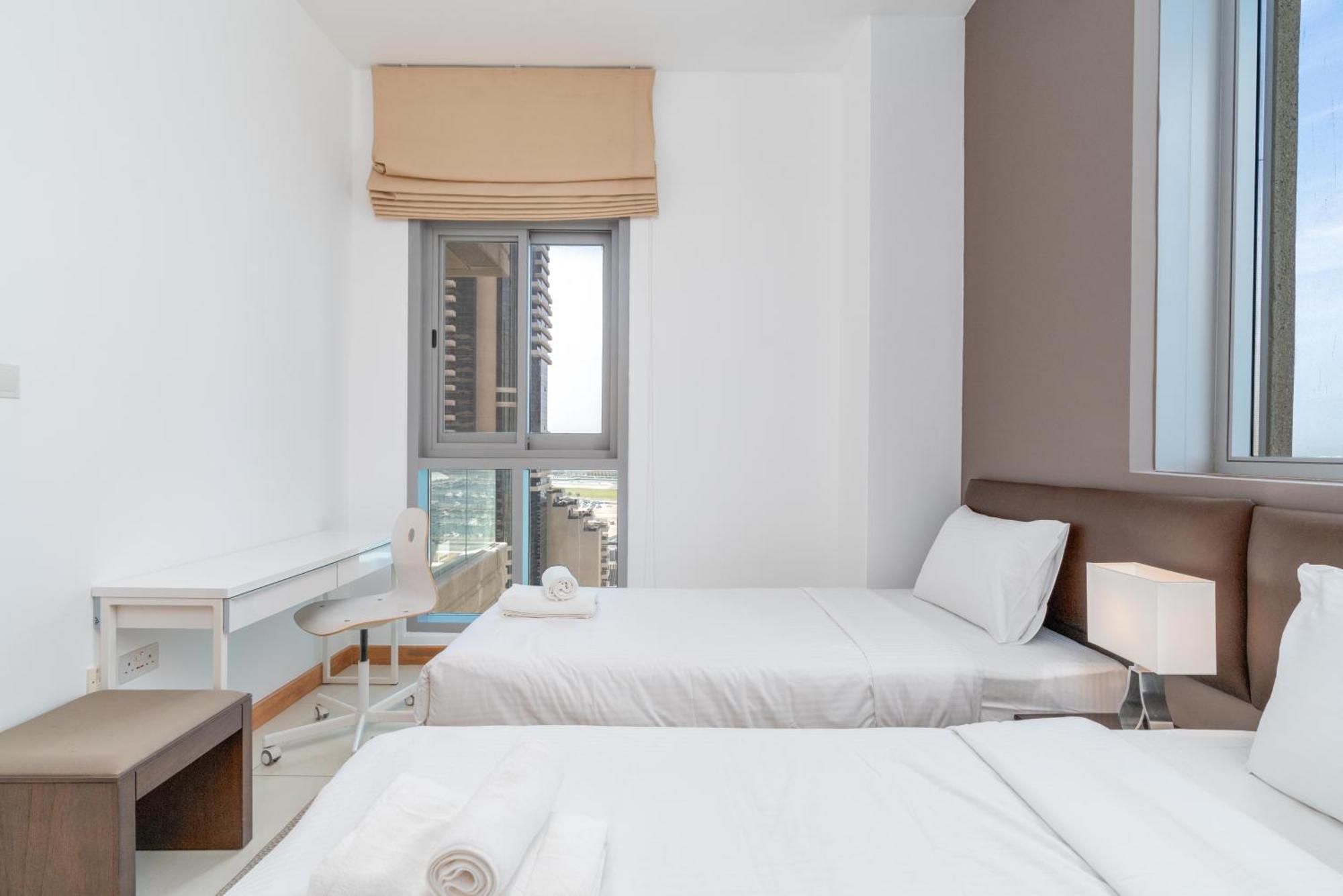 Vacay Lettings -2 Bed Iris Blue Dubai Marina Apartment Bagian luar foto